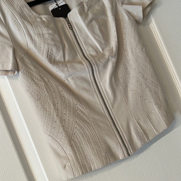 🆕 GUITAR Women’s Two Pice Jacket and Pants Set 🤪 - Picture 6 of 15